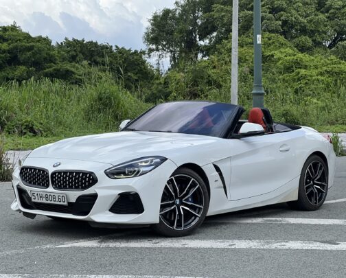 Cho Thuê Xe BMW Z4 Mui Trần Cao Cấp