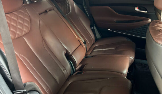 Cho Thuê xe 7 chỗ tự lái Hyundai Santa Fe