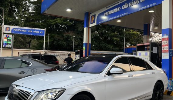 Thuê Xe Mercedes S400 Tại TP.HCM