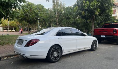 Thuê Xe Mercedes S400 Tại TP.HCM