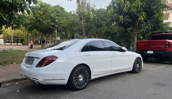 Thuê Xe Mercedes S400 Tại TP.HCM