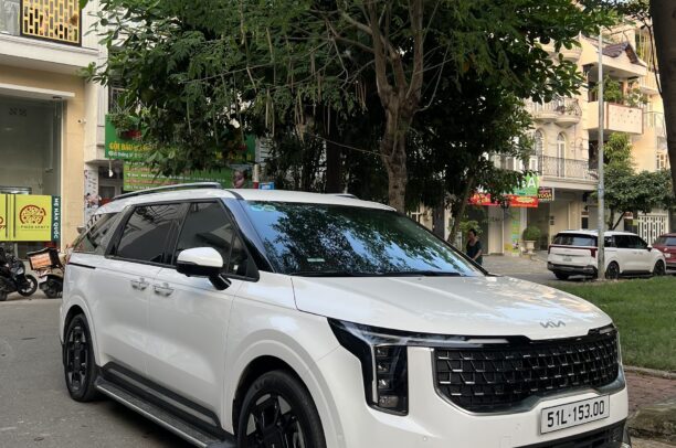 Thuê Xe Carnival Theo Ngày Tại Sài Gòn Giá Rẻ