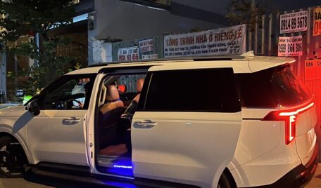 Thuê Xe Carnival Theo Ngày Tại Sài Gòn Giá Rẻ