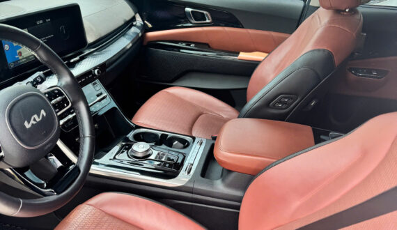 Thuê Xe Carnival Theo Ngày Tại Sài Gòn Giá Rẻ