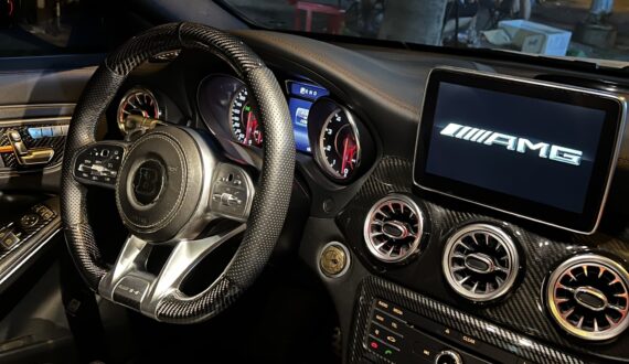 Dịch Vụ Thuê Xe Mercedes-Benz CLA 45 Tự Lái Tại Hồ Chí Minh