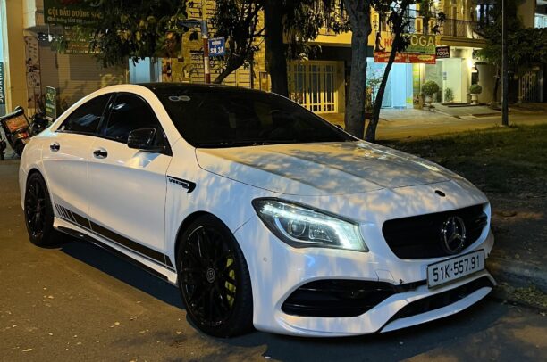 Dịch Vụ Thuê Xe Mercedes-Benz CLA 45 Tự Lái Tại Hồ Chí Minh