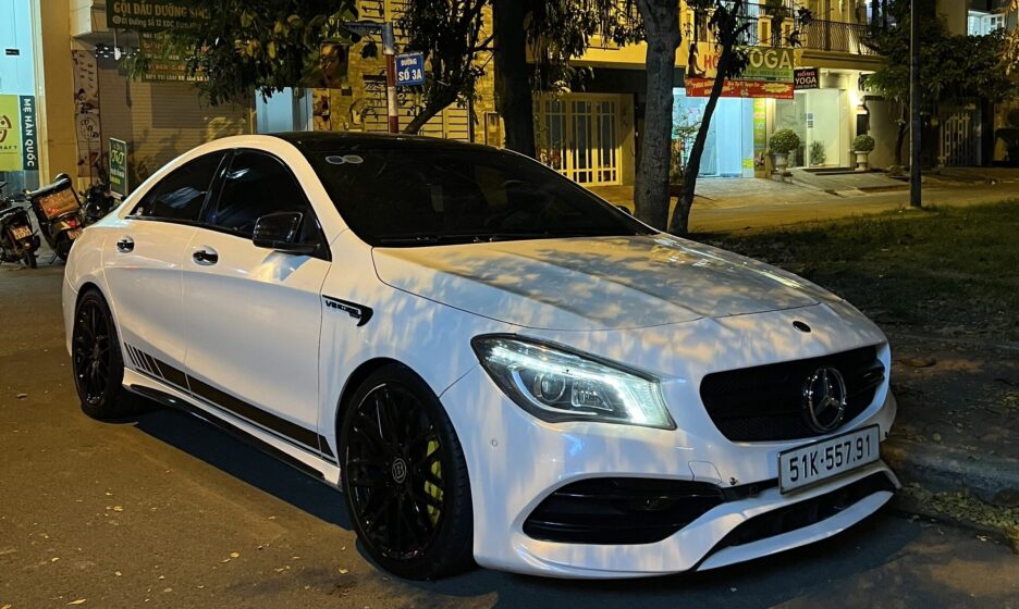 Dịch Vụ Thuê Xe Mercedes-Benz CLA 45 Tự Lái Tại Hồ Chí Minh
