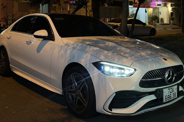 Cho Thuê Xe Mercedes C300 Tự Lái