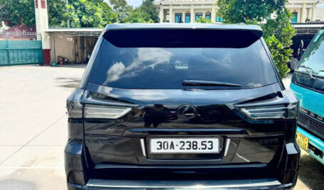 Cho Thuê Xe Lexus LX570 Hạng Sang 7 Chỗ Tại Sài Gòn