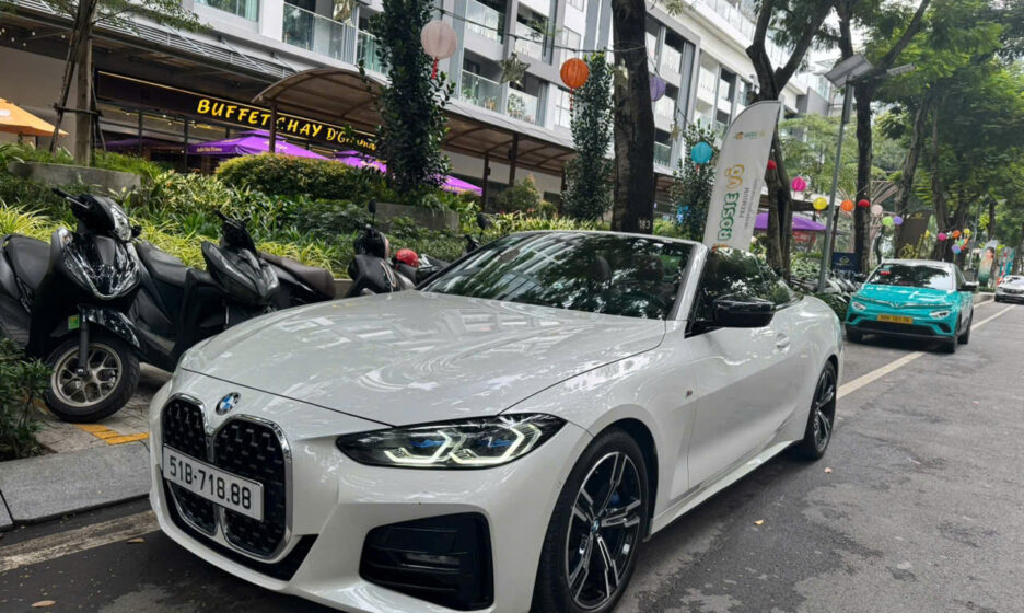 Cho Thuê Xe BMW 430i Mui Trần Sự Kiện Đám Cưới