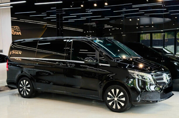 Thuê Xe Mercedes V250 Hạng Sang 7 Chỗ Cỡ Lớn