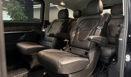 Thuê Xe Mercedes V250 Hạng Sang 7 Chỗ Cỡ Lớn