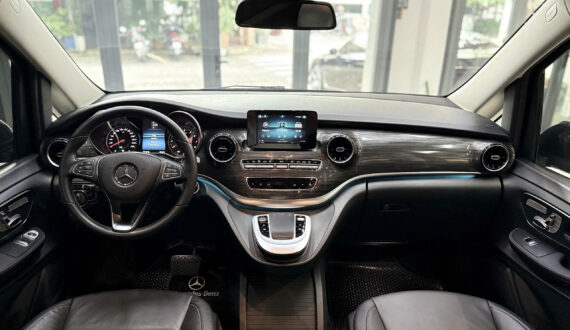 Thuê Xe Mercedes V250 Hạng Sang 7 Chỗ Cỡ Lớn