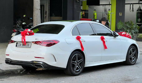 Thuê Xe Hoa Cưới Giá Rẻ Tự Lái Ở Sài Gòn