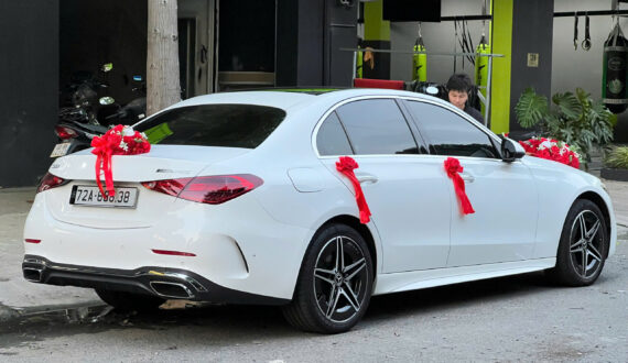 Thuê Xe Hoa Cưới Giá Rẻ Tự Lái Ở Sài Gòn