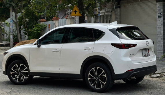 Thuê xe Mazda CX-5 tại TP.HCM