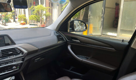 Cho Thuê Xe Tự Lái BMW X4 Tại TP.HCM