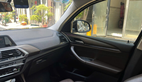 Cho Thuê Xe Tự Lái BMW X4 Tại TP.HCM